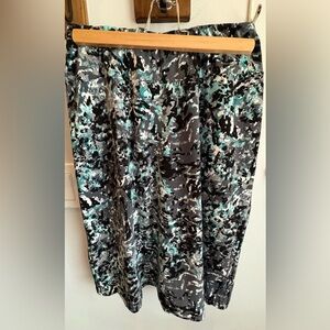 Reitmans Blue and Green Midi A-Line Skirt